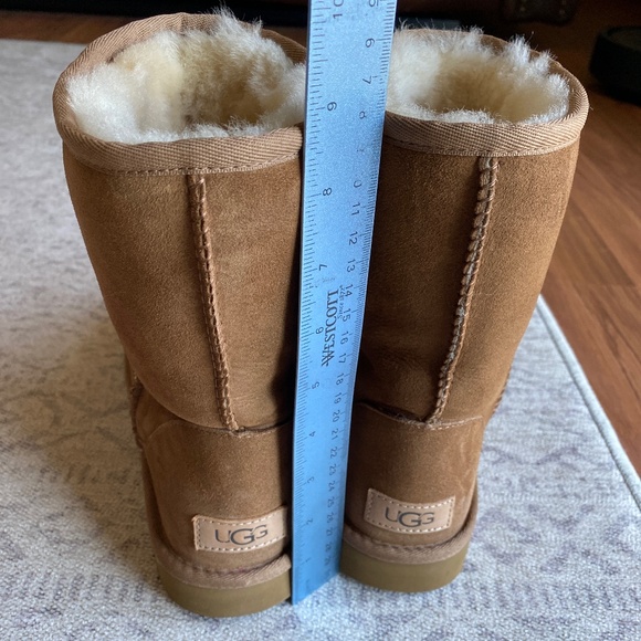 UGG boots women’s Size‎ 8 - Picture 2 of 5
